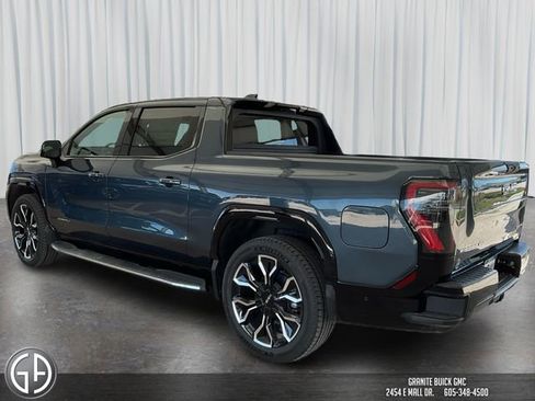 New 2025 GMC Sierra EV Denali image 7