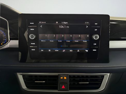 New 2026 Volkswagen Taos SEL AWD/4WD image 15