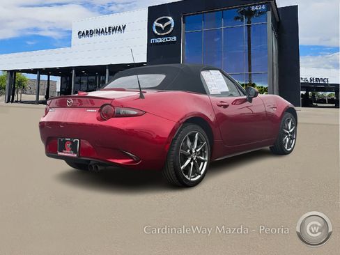 Used 2023 MAZDA MX-5 Miata Grand Touring w/ Weather Package image 9