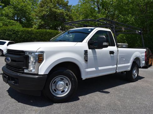 Used 2018 Ford F250 XL w/ Power Equipment Group RWD image 44
