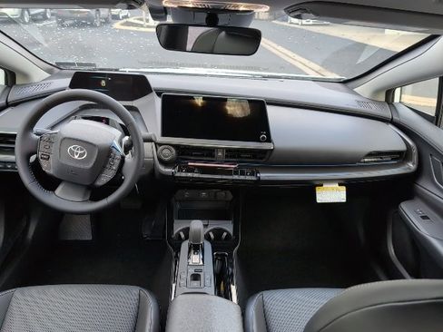 New 2026 Toyota Prius Plug-In Hybrid image 25