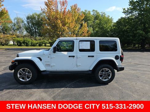 Used 2019 Jeep Wrangler Unlimited Sahara AWD/4WD image 1