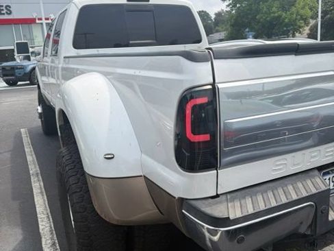 Used 2013 Ford F350 Lariat w/ Lariat Ultimate Pkg AWD/4WD image 1