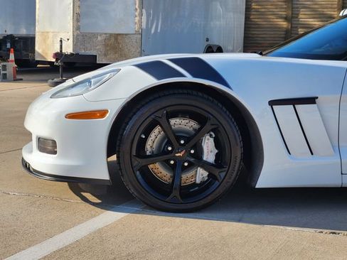 Used 2013 Chevrolet Corvette Grand Sport w/ 3LT Preferred Equipment Group RWD image 16