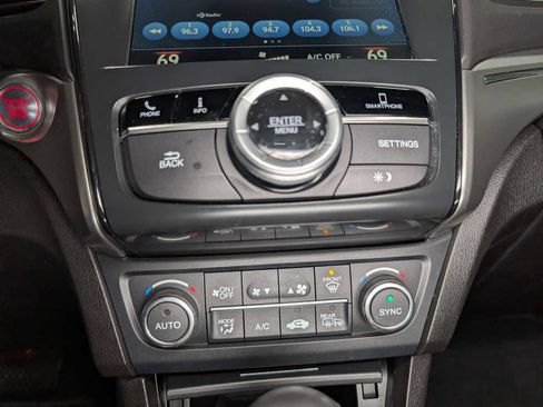 Used 2020 Acura ILX w/ Premium Package image 31