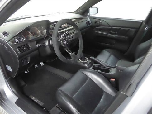 Used 2006 Mitsubishi Lancer Evolution IX image 20