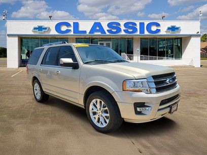 Used 2017 Ford Expedition Limited w/ Equipment Group 301A