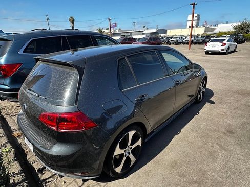 Used 2015 Volkswagen GTI SE FWD image 18