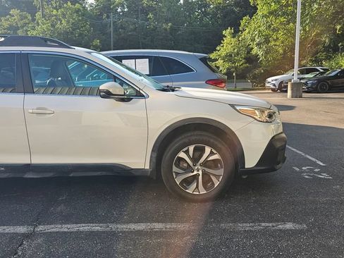 Used 2020 Subaru Outback Limited AWD/4WD image 3