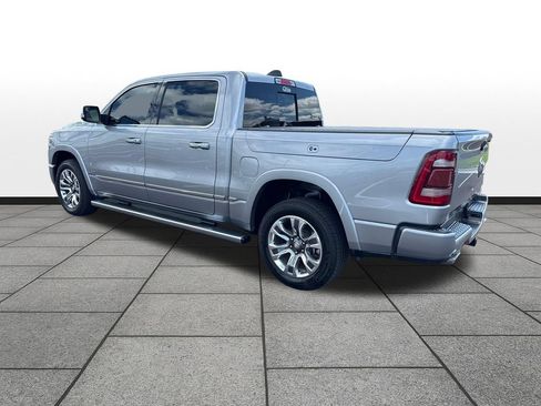 Used 2022 RAM 1500 Limited w/ Body Color Bumper Group AWD/4WD image 3