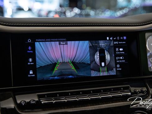 Used 2025 Rolls-Royce Cullinan image 57