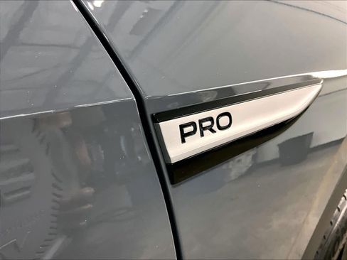 New 2026 Volkswagen ID.4 Pro image 26