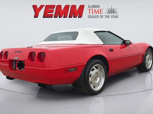 Used 1996 Chevrolet Corvette Convertible RWD image 15