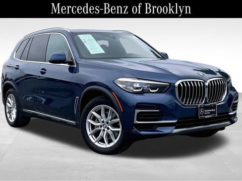 Used 2023 BMW X5 xDrive40i w/ Premium Package AWD/4WD image 1