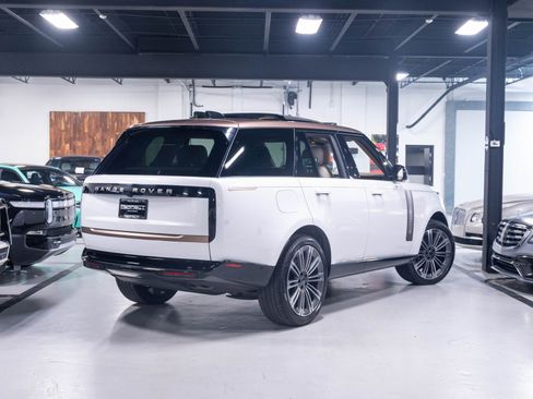 Used 2023 Land Rover Range Rover SV AWD/4WD image 92