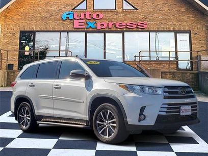 Used 2019 Toyota Highlander AWD V6