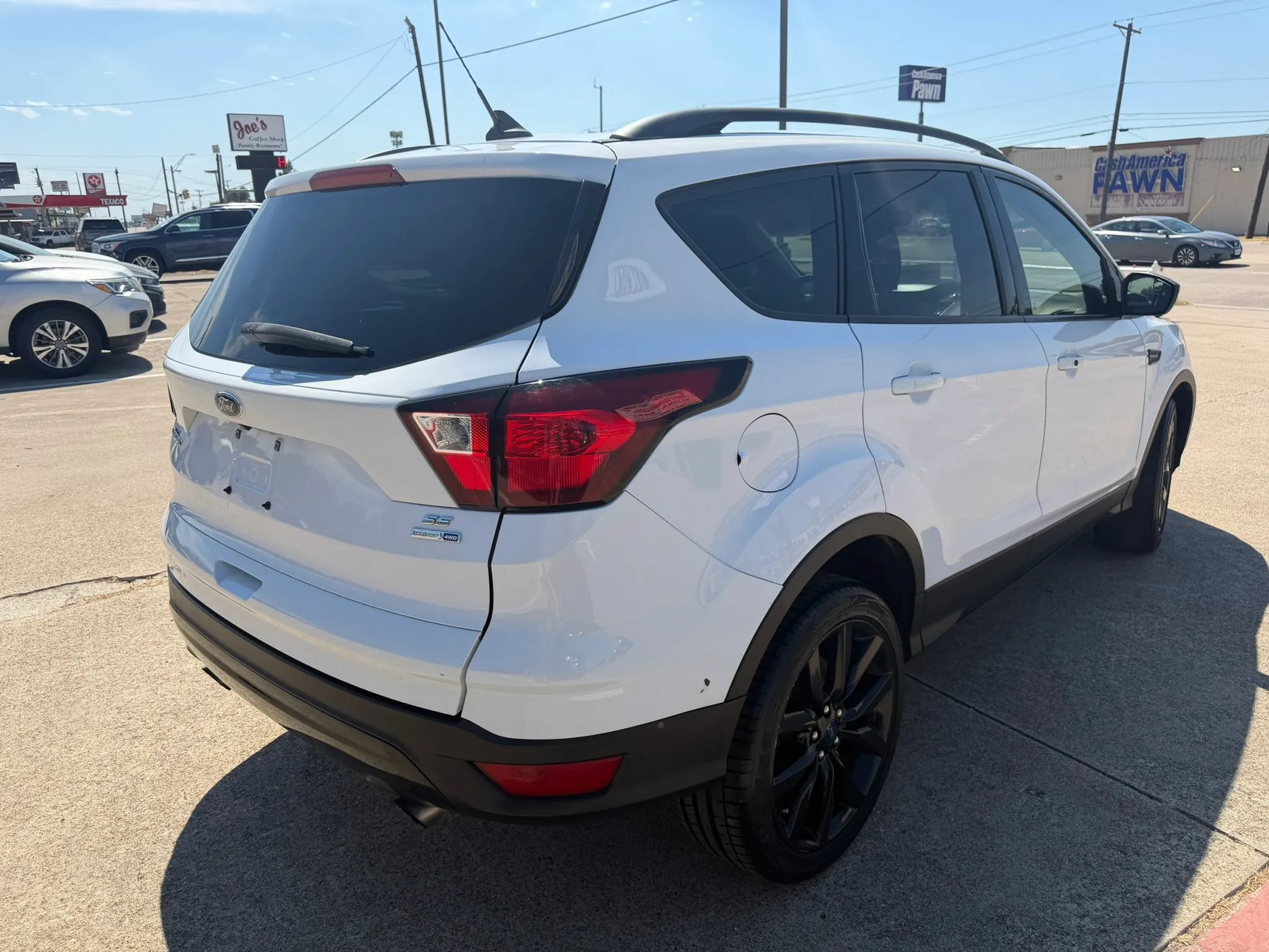 Used 2019 Ford Escape SE AWD/4WD image 4