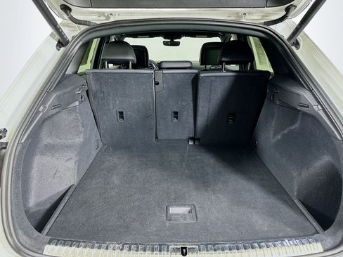 Used 2023 Audi Q3 2.0T Premium image 27