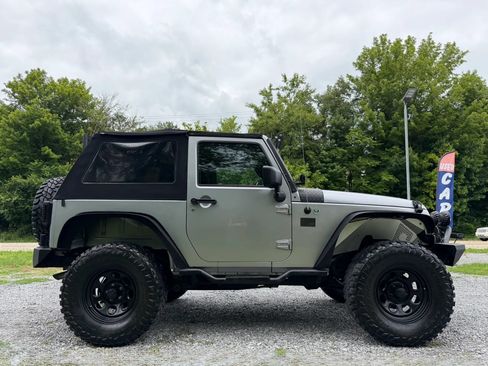 Used 2014 Jeep Wrangler Sport w/ Quick Order Package 23S AWD/4WD image 7