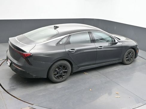 Used 2025 Kia K5 LXS FWD image 41