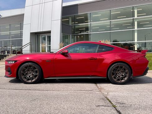 Used 2024 Ford Mustang GT Premium w/ GT Performance Package RWD image 3