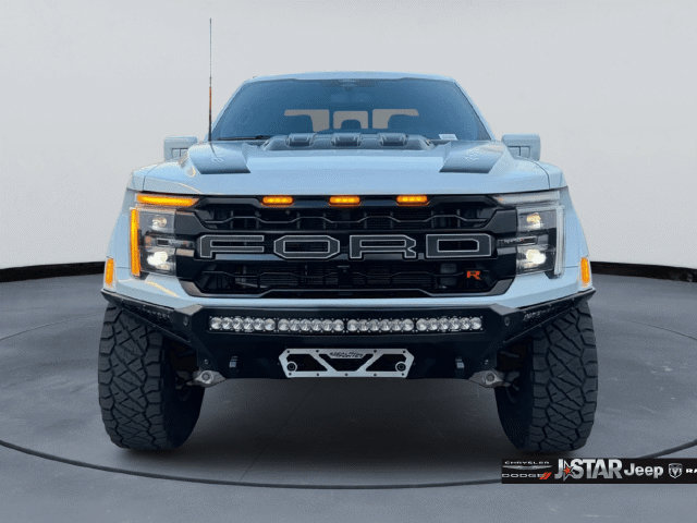 Used 2025 Ford F150 Raptor w/ Equipment Group 803A Raptor R AWD/4WD image 2
