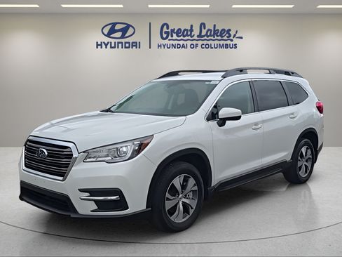 Used 2022 Subaru Ascent Premium w/ Convenience Package AWD/4WD image 1