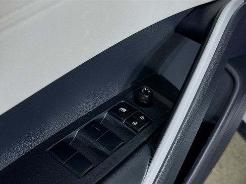 Certified 2025 Toyota Corolla Cross L FWD image 12