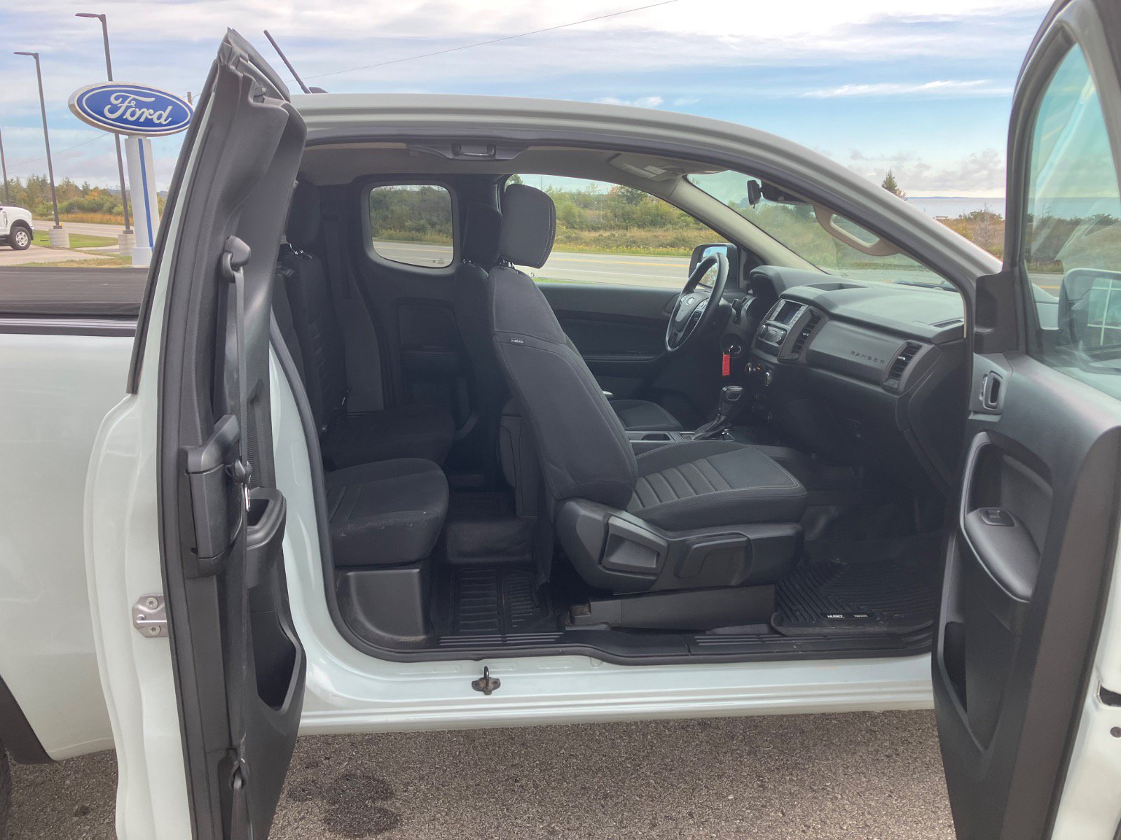 Used 2022 Ford Ranger XL w/ FX4 Off-Road Package AWD/4WD image 22