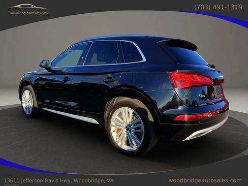 Used 2018 Audi Q5 2.0T Premium Plus w/ Premium Plus Package image 6