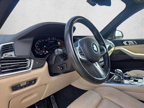Used 2022 BMW X5 M50i w/ Executive Package image 10