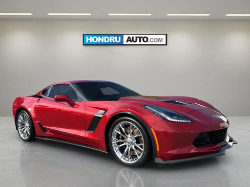 Used 2015 Chevrolet Corvette Z06 w/ 3LZ Preferred Equipment Group image 4