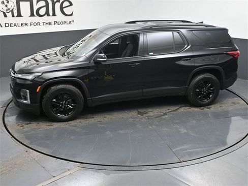 Used 2023 Chevrolet Traverse LT w/ Midnight/Sport Edition image 60