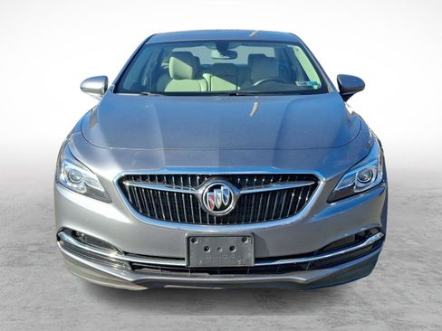 Used 2019 Buick LaCrosse Essence w/ Sights and Sounds Package image 2