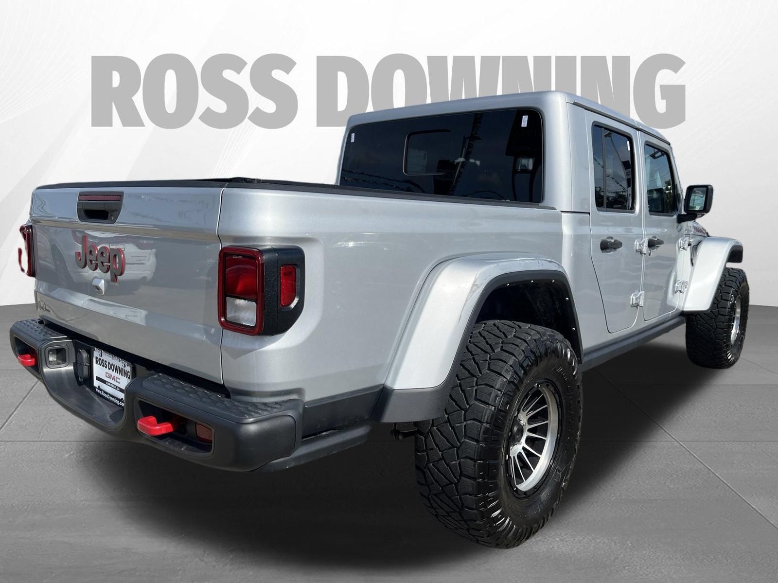 Used 2023 Jeep Gladiator Rubicon w/ Cold Weather Group AWD/4WD image 4