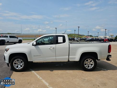 Used 2021 Chevrolet Colorado LT w/ Safety Package RWD image 8