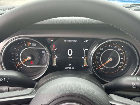Used 2023 Jeep Gladiator Sport AWD/4WD image 22