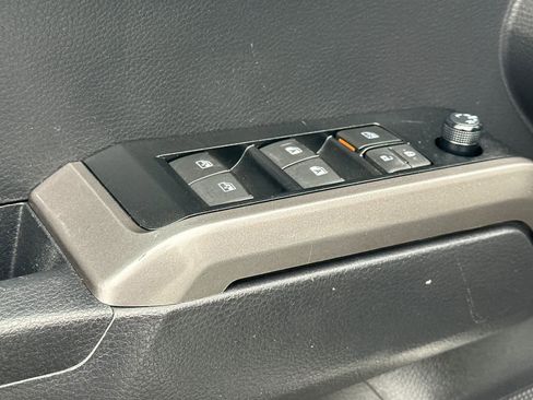 Used 2023 Toyota Tacoma SR5 image 13