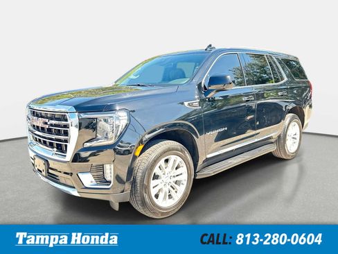 Used 2024 GMC Yukon SLT AWD/4WD image 1