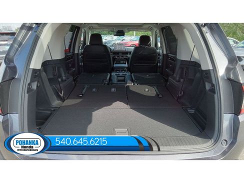 New 2025 Honda Pilot Touring image 49