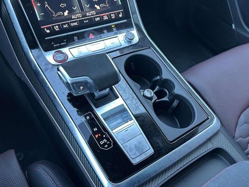 New 2026 Audi RS Q8 performance image 12