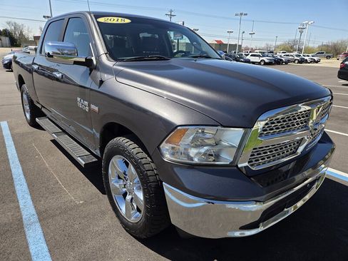 Used 2018 RAM 1500 Classic SLT image 1