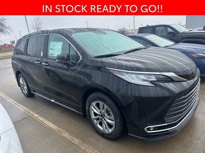New 2026 Toyota Sienna Limited