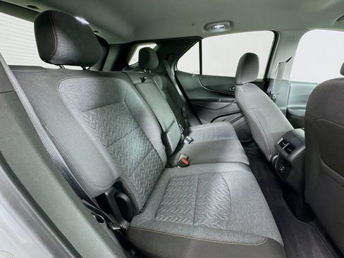 Used 2022 Chevrolet Equinox LT FWD image 26