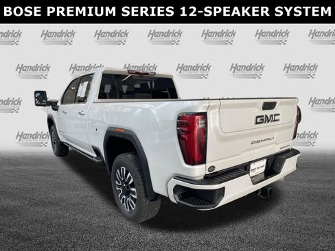 Used 2024 GMC Sierra 2500 Denali Ultimate AWD/4WD image 8