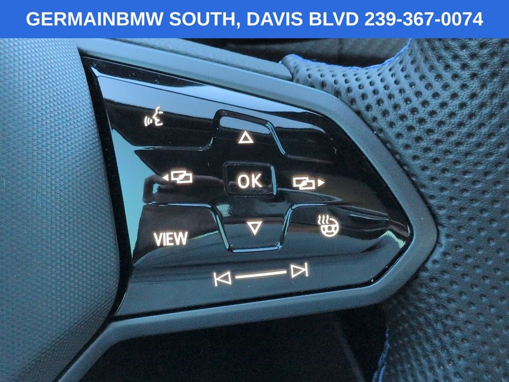 Used 2024 Volkswagen Golf R AWD/4WD image 28