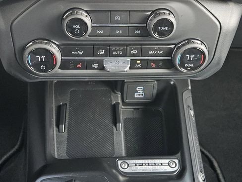 Used 2025 Ford Bronco Big Bend image 17