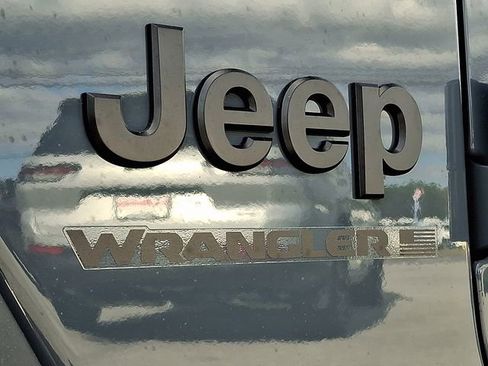 New 2026 Jeep Wrangler Unlimited Sport AWD/4WD image 17