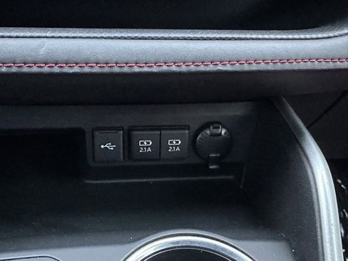 Used 2021 Toyota Highlander XSE image 36