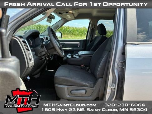 Used 2019 RAM 1500 Warlock AWD/4WD image 9